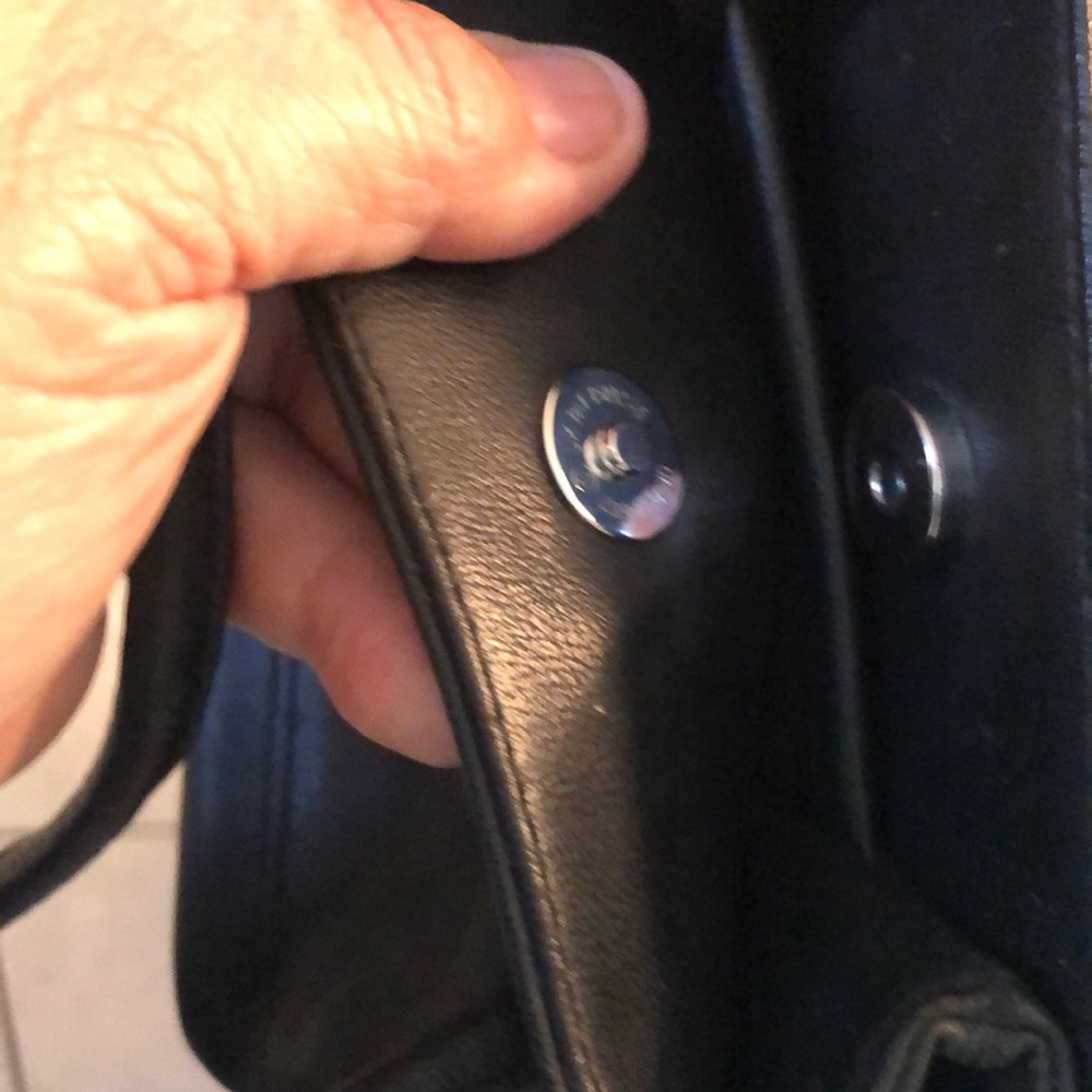 Small Black Shoulder Bag - Picture 3 of 7